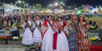 Noite de emoção e diversidade: Vila Pavão elege as soberanas da 27ª Pomitafro
